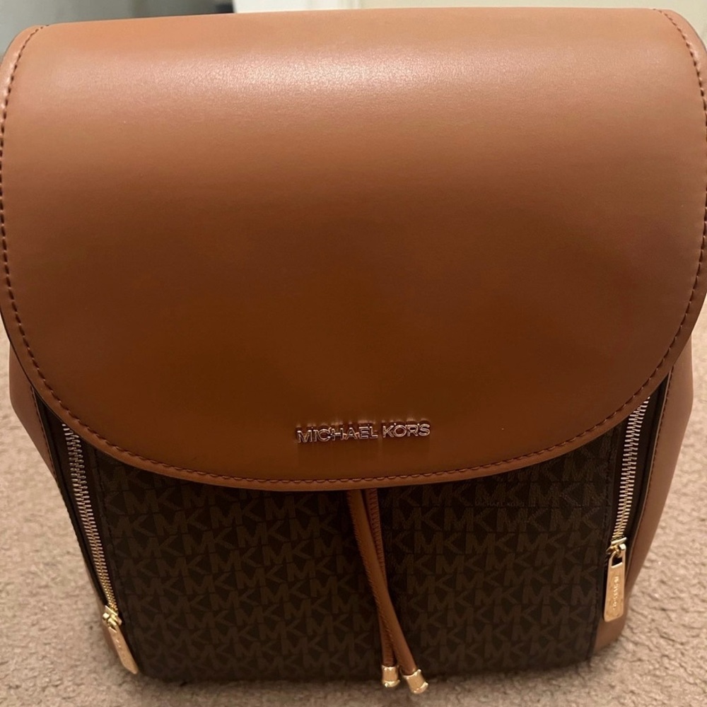 Michael kors back bag